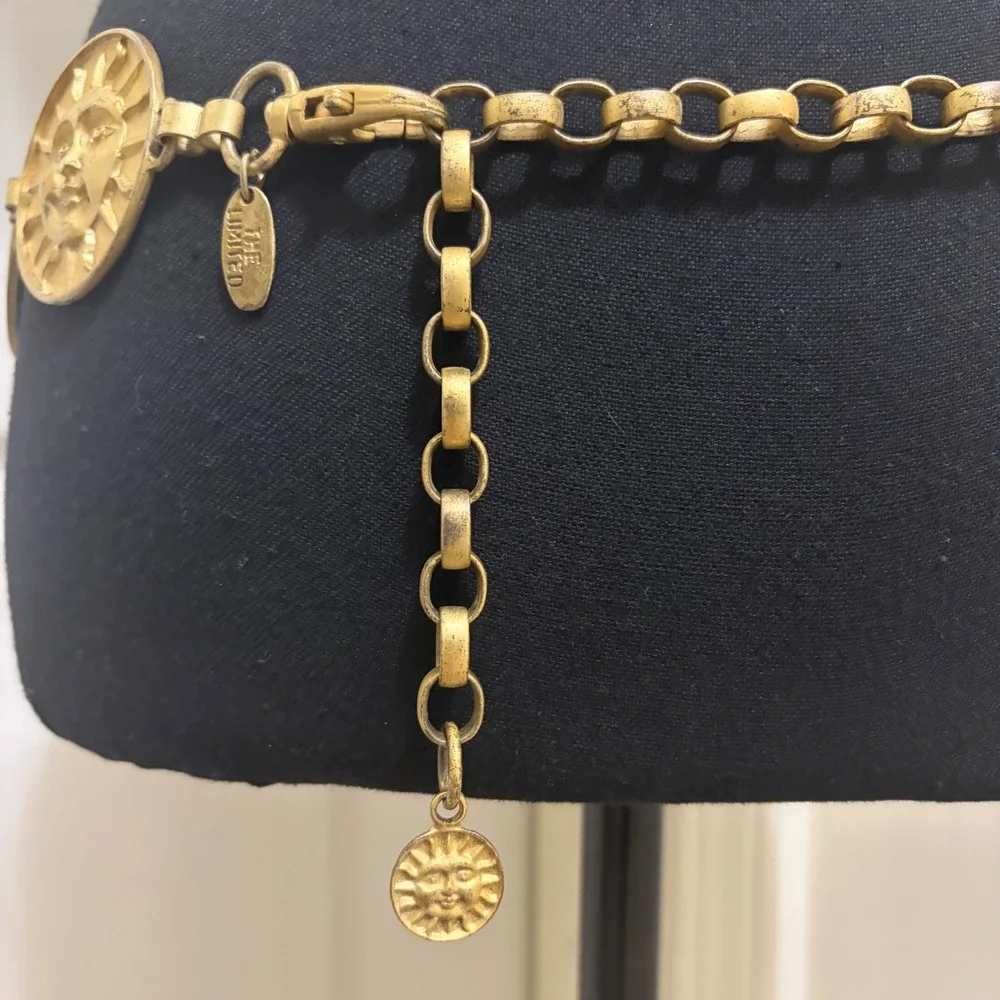 Vintage The Limited Sun Face Medallion Belt Metal 90s Y2K Celestial Astrology - Picture 5 of 14